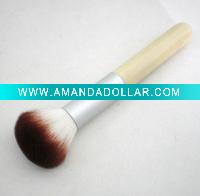 mineral makeup brush
