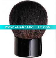 cosmetic kabuki brush