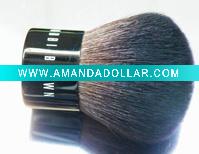kabuki brush