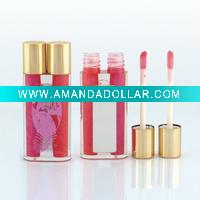 lip gloss