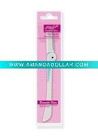 eyebrow trimmer