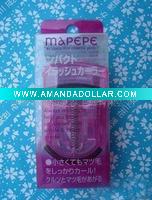 eyelash curler