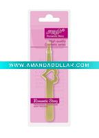 eyebrow tweezers