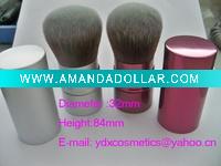retractable kabuki brush