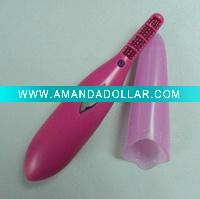 mini eyelash curler