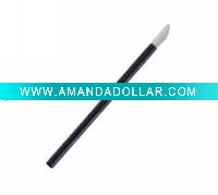 Lip gloss applicator