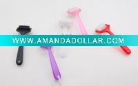 Wholesale plastic massager for face with one roller