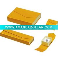 Wholesale Yellow jewelry box set with magnetic closure