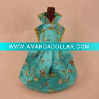 Wholesale Embroidered wine cover