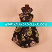 Wholesale Embroidered wine cover
