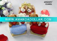 Plush dools towel cake