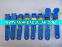 Wholesale Smiling face color plastic ID clip