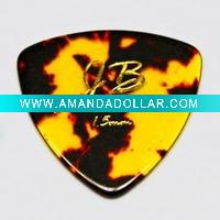 Wholesale gold stamping triangle shell guitar pick/plectrum
