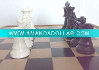 Wholesale white and black chess piece