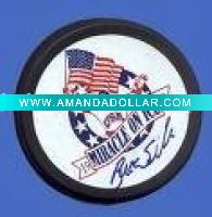 hockey puck