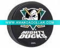 hockey puck