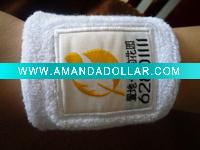 applique wristband,