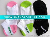 Wholesale cotton yoga socks