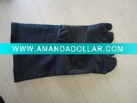 Wholesale all black toe socks