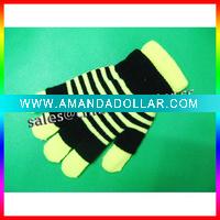 lady knitting magic gloves