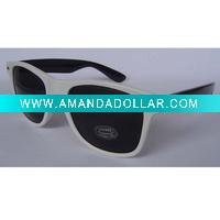Wholesale Deluxe - Vintage Wayfarer Sunglasses