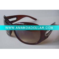 Wholesale 2010 Celebrity sunglasses in latest styles with Metal decorations on the temple