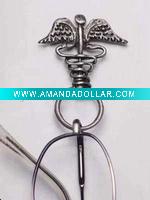 Wholesale sunglasses holder brooch pins