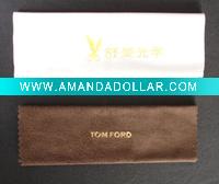 eyeglasses cleaning cloth