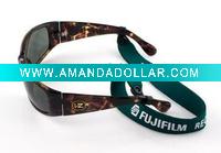 Eyewear Retainer