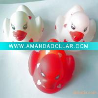 Duck flash bath toy
