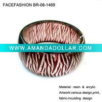 Wholesale ladies resin bracelet