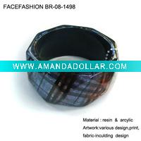 ladies resin bracelet