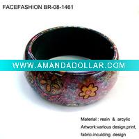 ladies resin bracelet