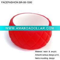 ladies resin bracelet