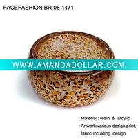 ladies resin bracelet