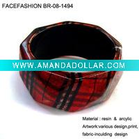 Wholesale ladies resin bracelet