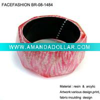 ladies resin bracelet
