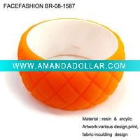 ladies resin bracelet