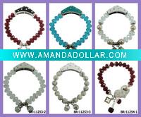 Wholesale Charm beaded bracelet with fashion love heart