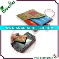 Wholesale mobile chain with USB holder