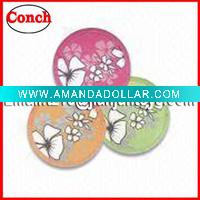 plastic frisbee