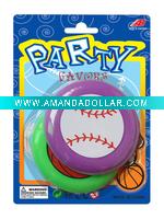 frisbee, plastic frisbee, pet toys