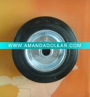 black rubber caster wheel