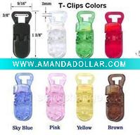 Mini plastic clothes pin