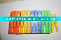 strong clothes pegs