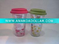 coffee cup with silicone lid
