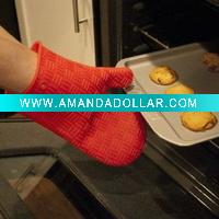 Wholesale Hot ! Paypal (MOQ:500)2011 FDA Silicone Oven Mitts
