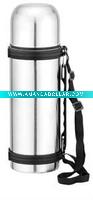Vacuum travel bottle