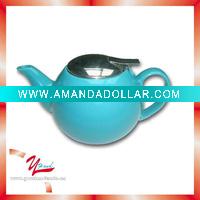 porcelain tea pot