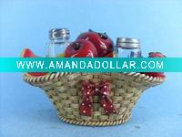 pepper shaker